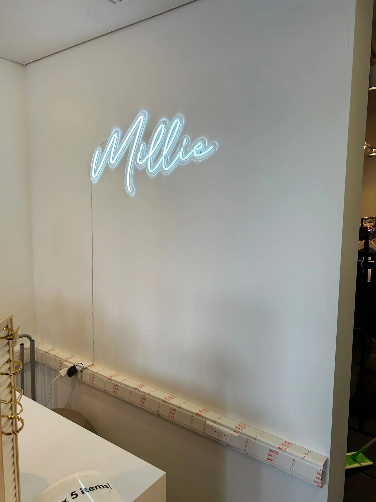 Neon sign Millie